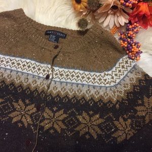 Super soft and cute button down sweater